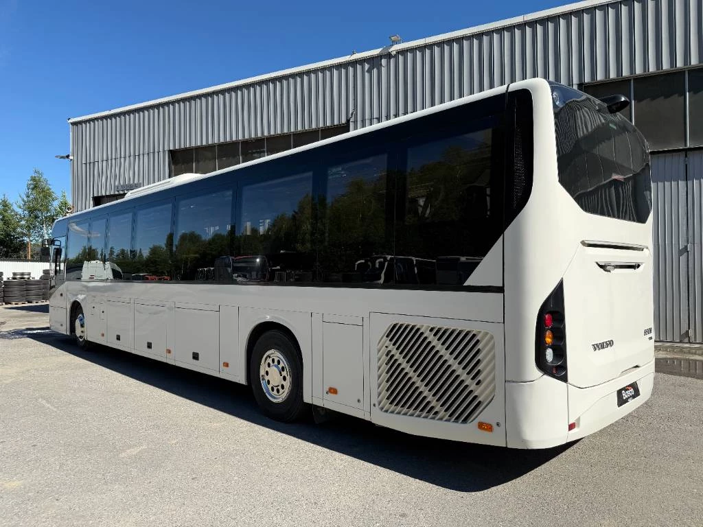 Volvo 2017 - 8900. 13m. 5 Units! obrázek 4