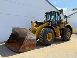 Cat 2019 - 972M - German Machine / Automatic Greasing image 2 thumbnail