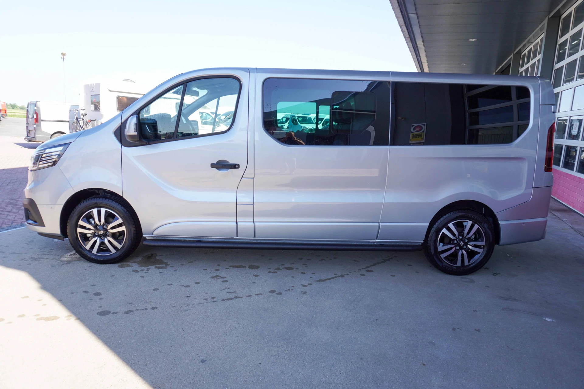 Renault Trafic 2024 - 2.0 Blue dCi 170PK T29 L2H1 Extra Anniversary DC Automaat Bild 8