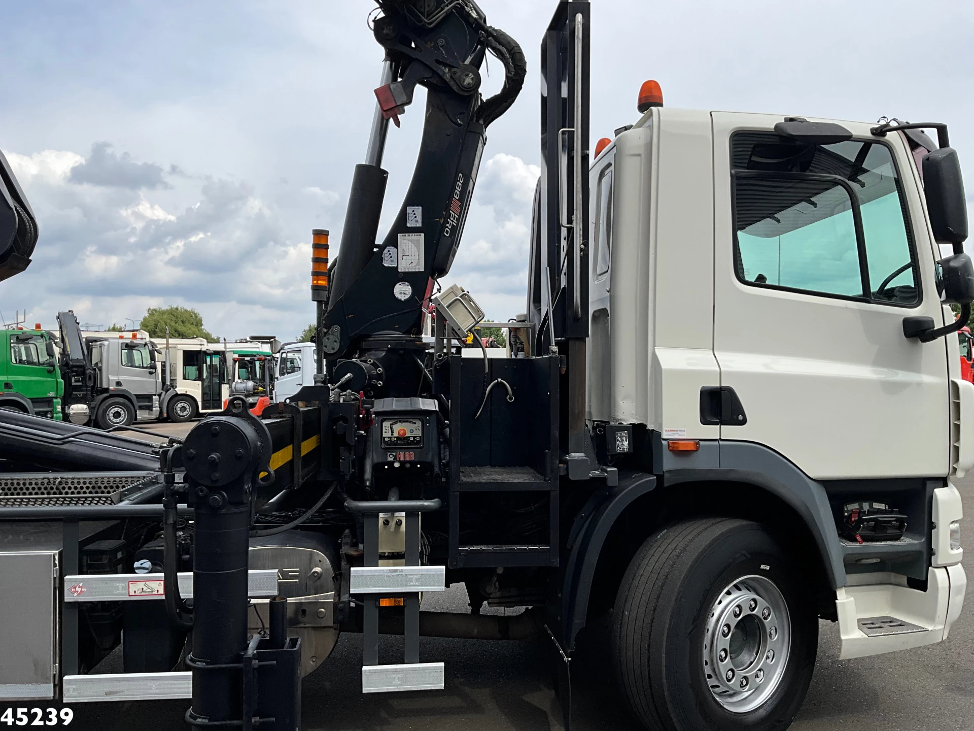 Ginaf X 3232 S Euro 5 Manual Hiab 28 Tonmeter laadkraan 2009 afbeelding 12