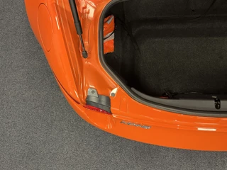 Mazda MX-5 2019 - ND Roadster 2.0 SkyActiv-G 184PK 30th Anniversary Edition Nr. 1273/3000 bild 64