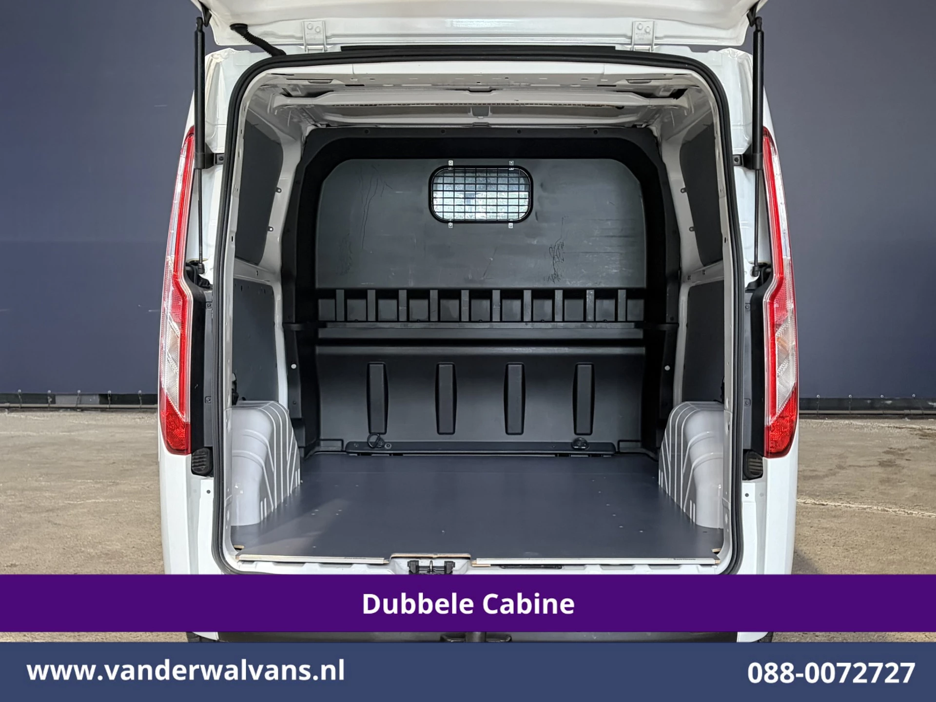 Ford Transit Custom 2020 - 2.0 TDCI 131pk Automaat L2H1 Dubbele Cabine Euro6 Airco | Xenon | 6-Zits | Camera | Apple Carplay | Adaptieve Cruisecontrol zdjęcie 15