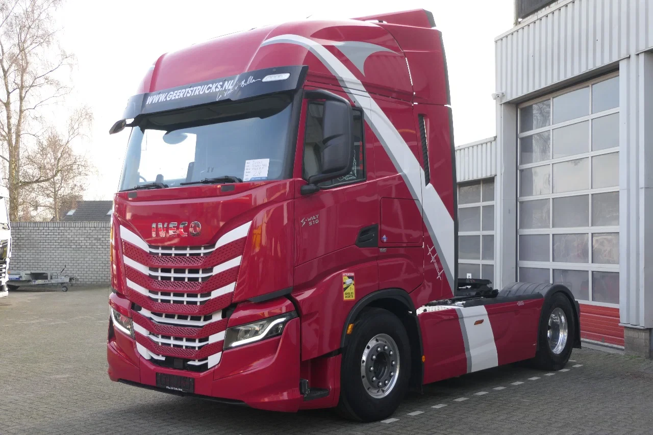 Iveco S-WAY 510 2021 - | Hydraulic | Retarder | 637466Km | 2021 | 2 Tanks | Smart Tacho 2 | Alcoas | Full Spoiler | Stand Klima | Navi | Belgium Truck obrázek 5