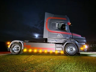 Scania T 2002 - T164-580 V8 Topline 4x2 - Original Torpedo/Hauber - Retarder - 4.70 WB - PTO/Hydraulic - Light bar - Leather seats obrazek 21