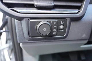 Ford Transit Custom 2024 - 320L 2.0 TDCI 170PK L2H1 Limited Automaat image 26