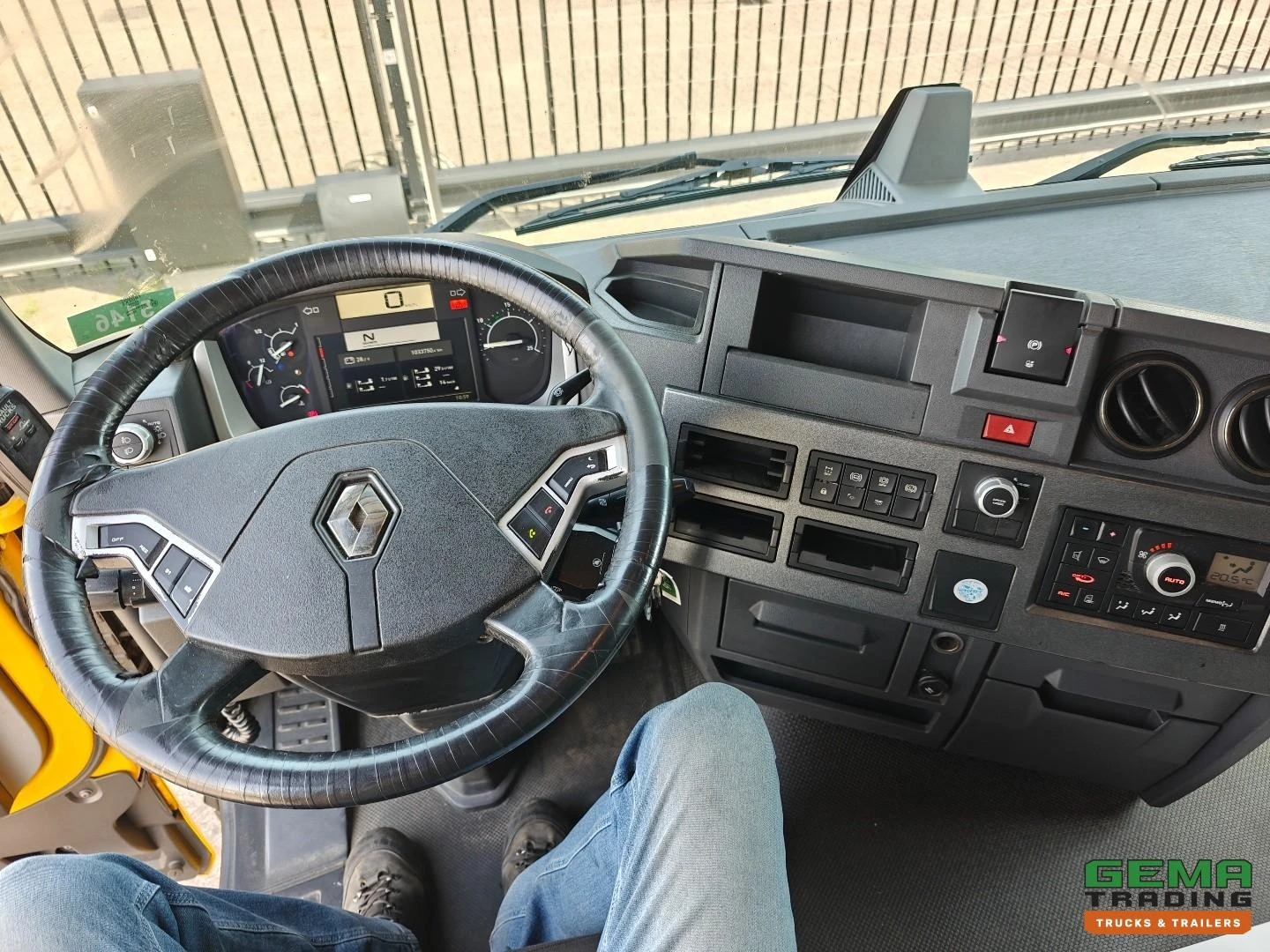 Renault T 430 2014 Bild 16