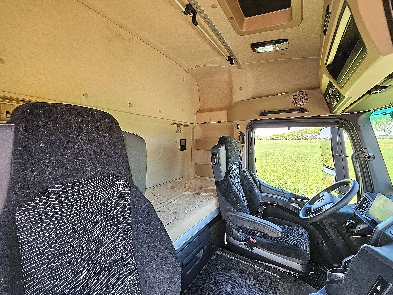 Mercedes-Benz Actros 2022 - 1845 LS obrázek 15