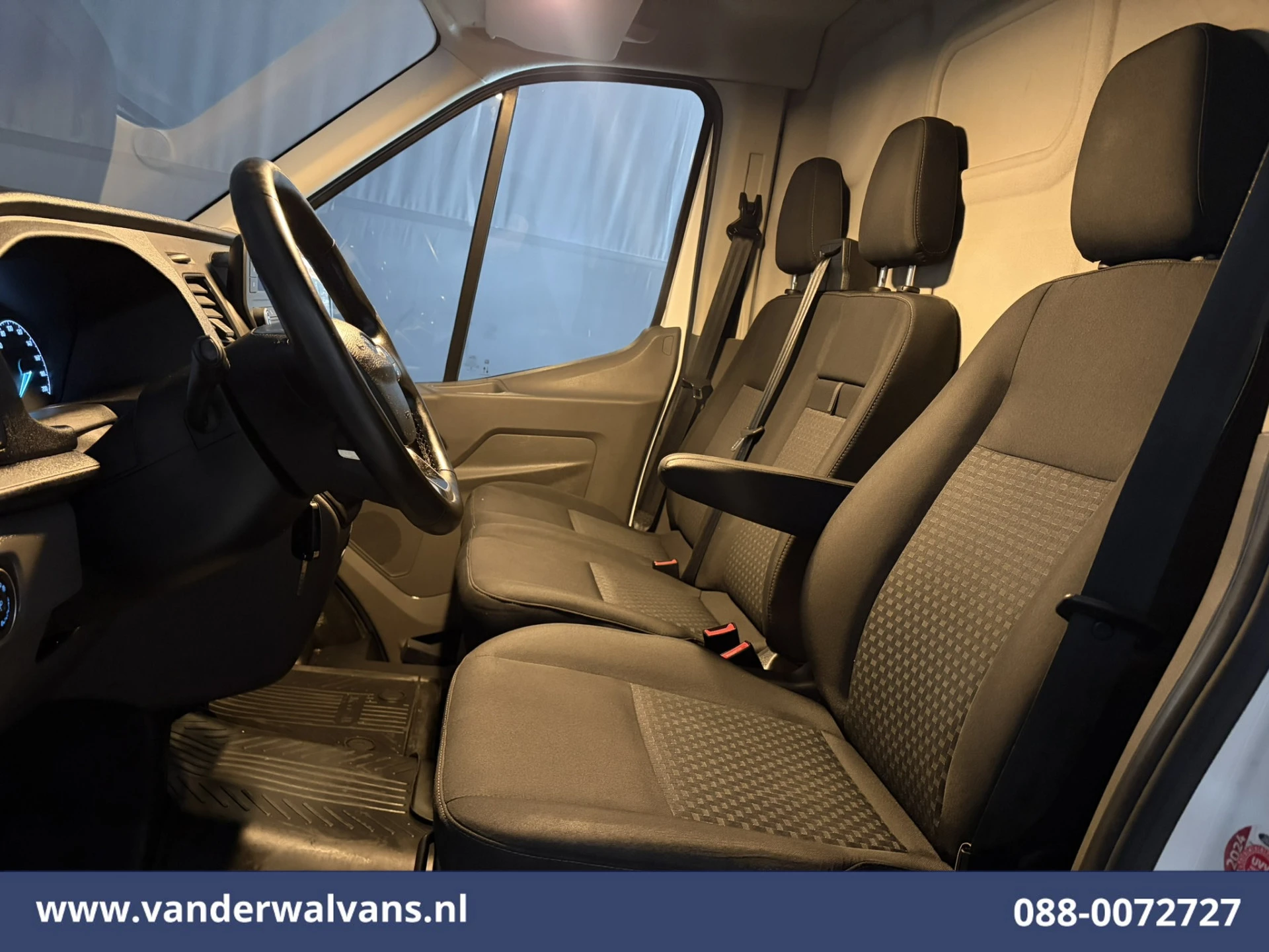Ford Transit 2022 - 2.0 TDCI 130pk L3H2 Euro6 Airco | Cruisecontrol | Camera | PDC V+A afbeelding 17
