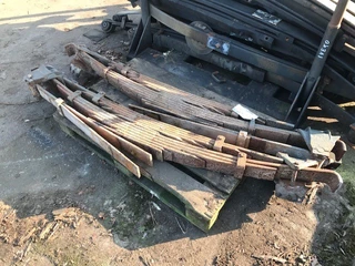 Volvo N/A - REAR AXLE SPRINGS 10 CM WIDTH bild 1