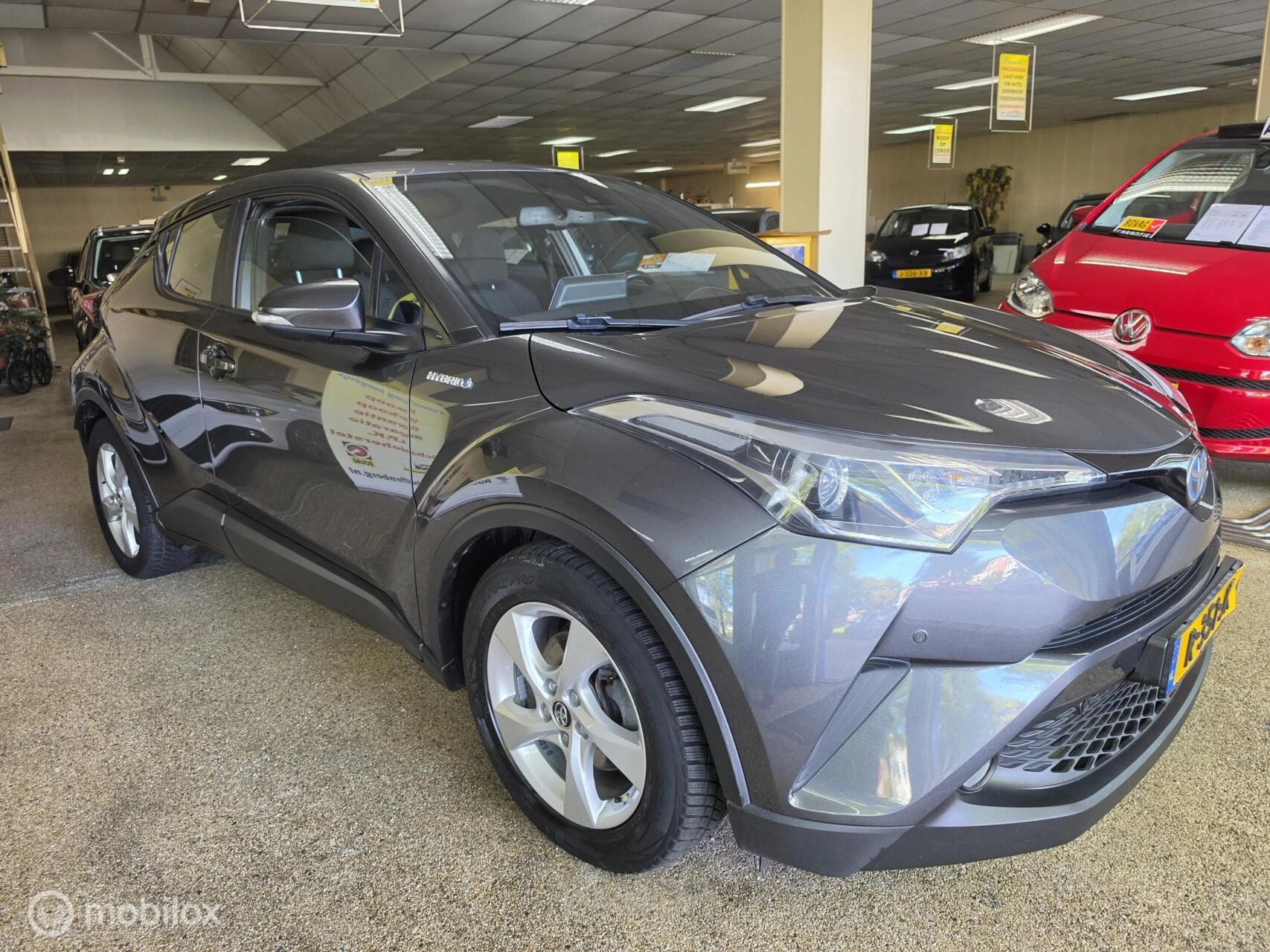 Toyota C-HR 2017 - 1.8 Hybrid Dynamic afbeelding 1