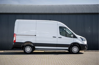 Ford Transit 2023 - 2.0 EcoBlue L2H2 | Automaat | Camera | Cruise | Airco | Trekhaak afbeelding 6