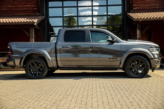 Dodge Ram 1500 2022 - 5.7 V8 4x4 Crew Cab Laramie image 3