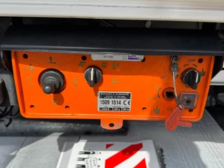 Schmitz Cargobull N/A 2016 - Iso Kasten Trailer / OV-Laadklep / 2x Lift-as / APK 04-2027 obrazek 6