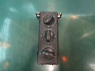 Mercedes-Benz - A 967 820 01 97 Mercedes verwarmingen bediening EURO 6 imagen 3 miniatura