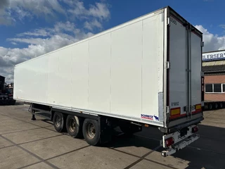 Schmitz Cargobull N/A 2012 - Schmitz Cargobull PRICES FROM €6950 TO €8950,- 40 X CARRIER 1850 MT D/E SAF AXELS bild 6