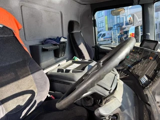Scania P 1999 - P94-220 image 10
