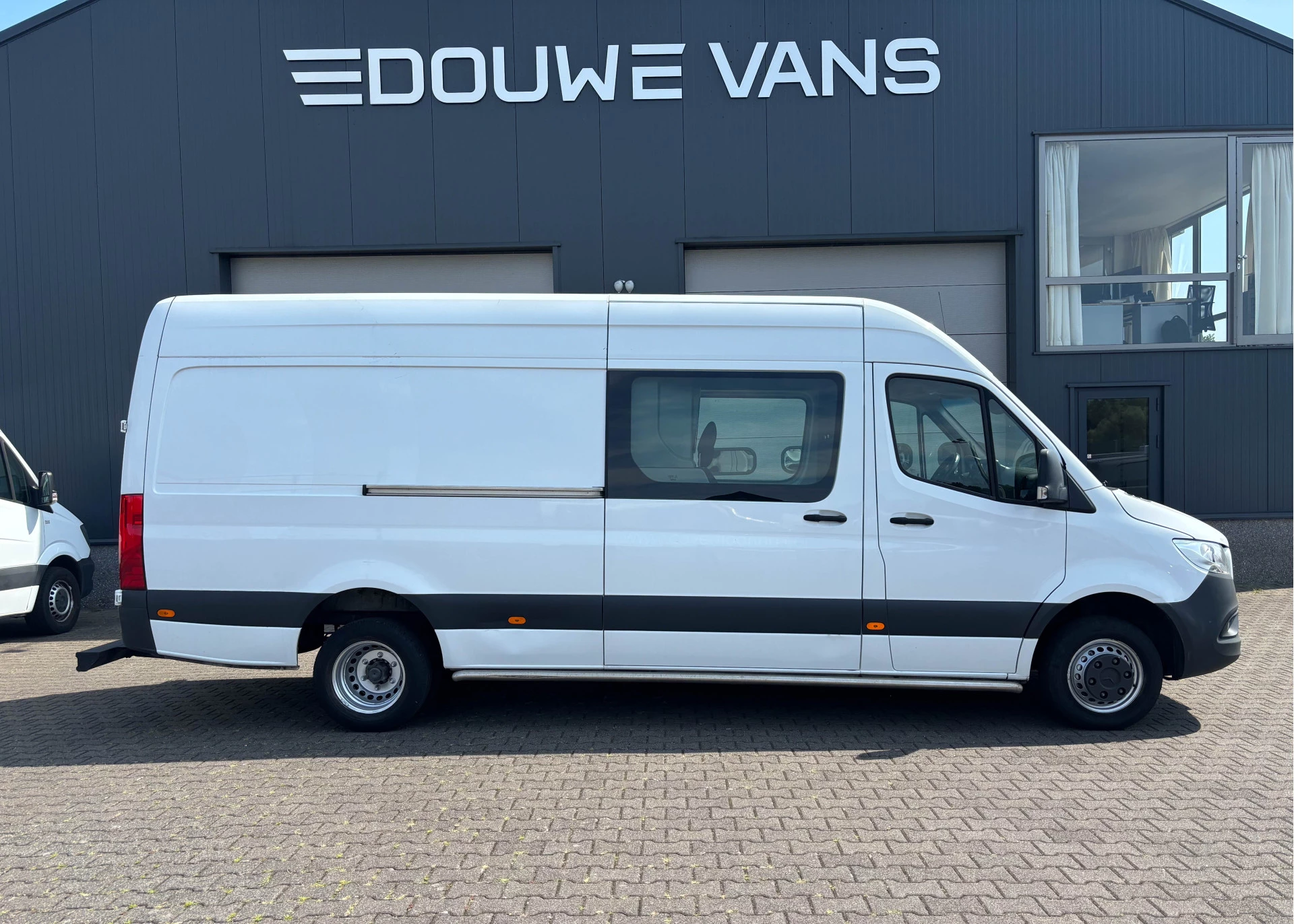 Mercedes-Benz Sprinter 2019 - 514 L3 H2 Dubbel Lucht DC Automaat Trekhaak image 3