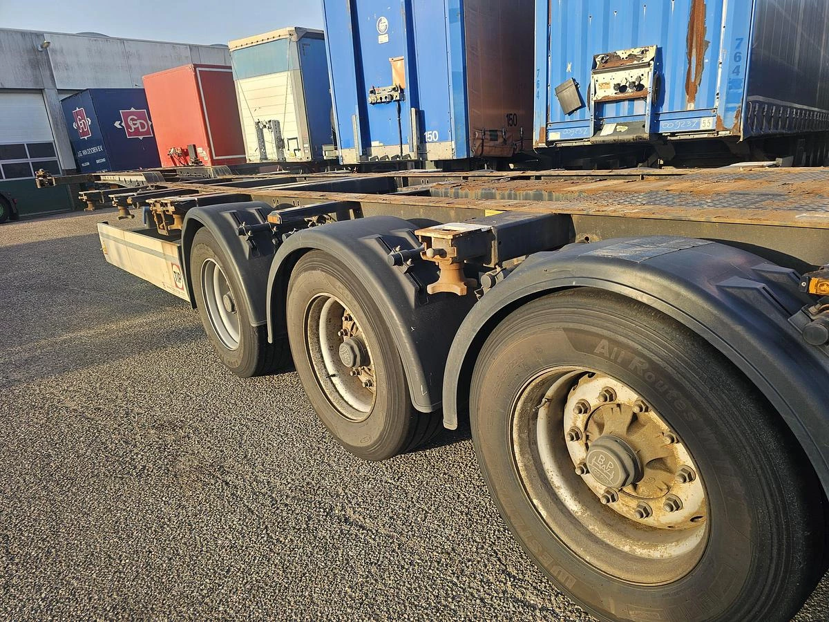 Krone SD / REAR SLIDER / DUTCH CHASSIS / BPW DRUM. 2015 obrázek 20