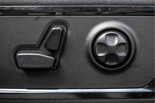 Dodge Ram 1500 2024 - 1500 LIMITED 5.7L V8 | 1e Eigenaar | Head up | Luchtvering | Rambox | Split Tailgate | Pano | Harman / Kardon изображение 35