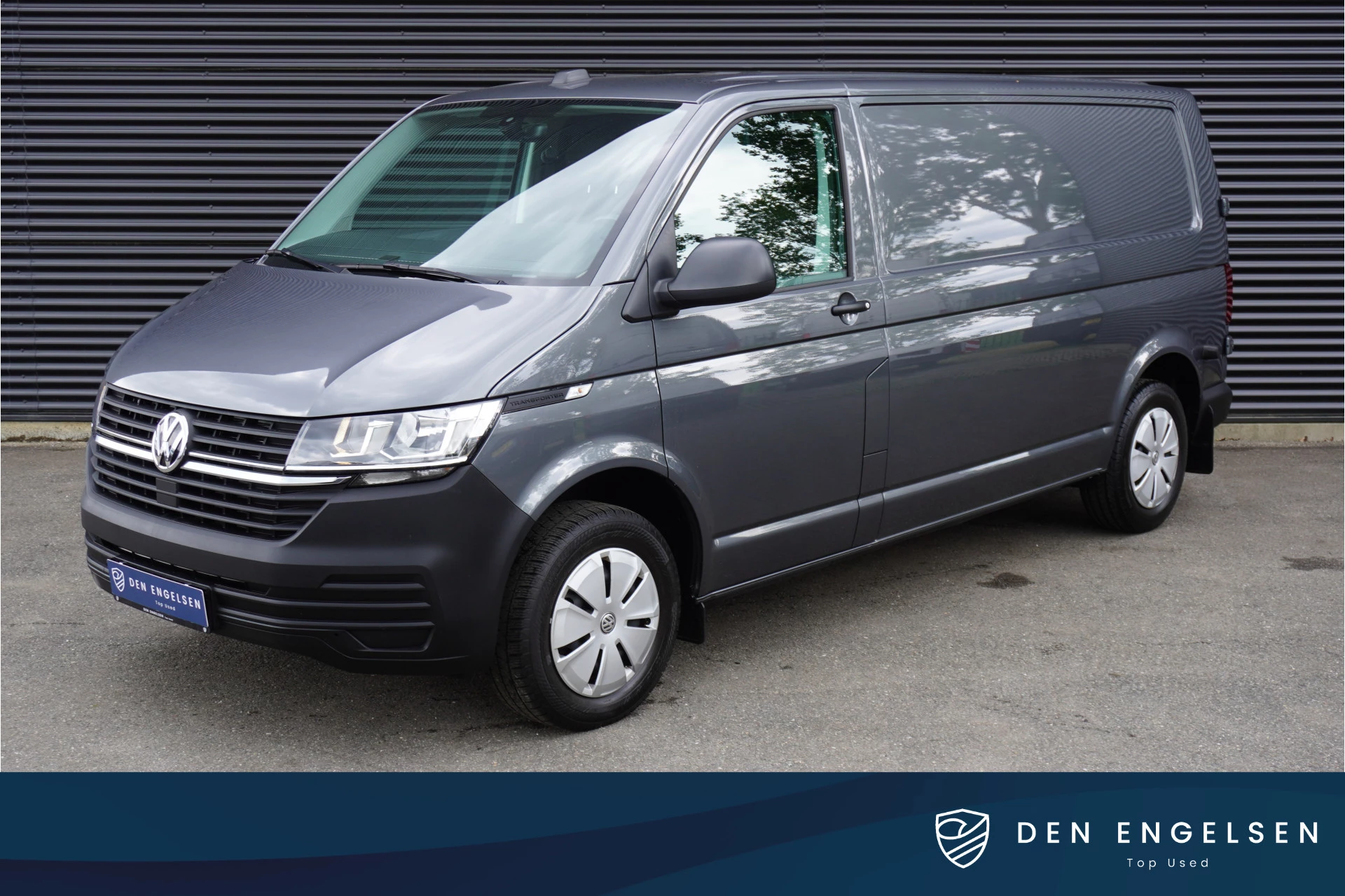 Volkswagen Transporter 2024 - 150pk Automaat L2H1 Apple Carplay ACC Cruise control Airco Trekhaak 270° deuren afbeelding 1