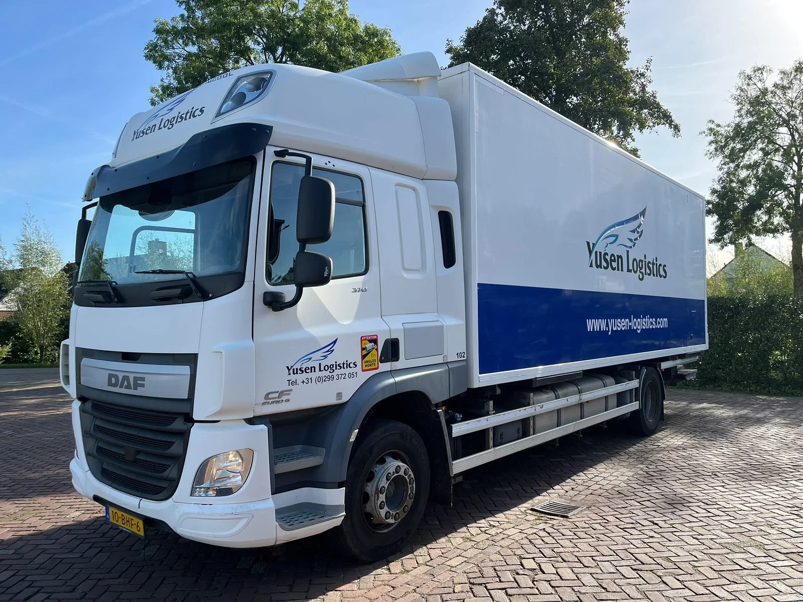 DAF CF 370 2016 - FA LUCHTVERING BEIDE ASSEN afbeelding 1