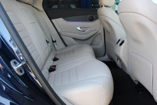 Mercedes-Benz GLC 2022 - 300e 4MATIC Luxury Line PANORAMADAK VIRTUAL LEDER 19'' obrazek 26