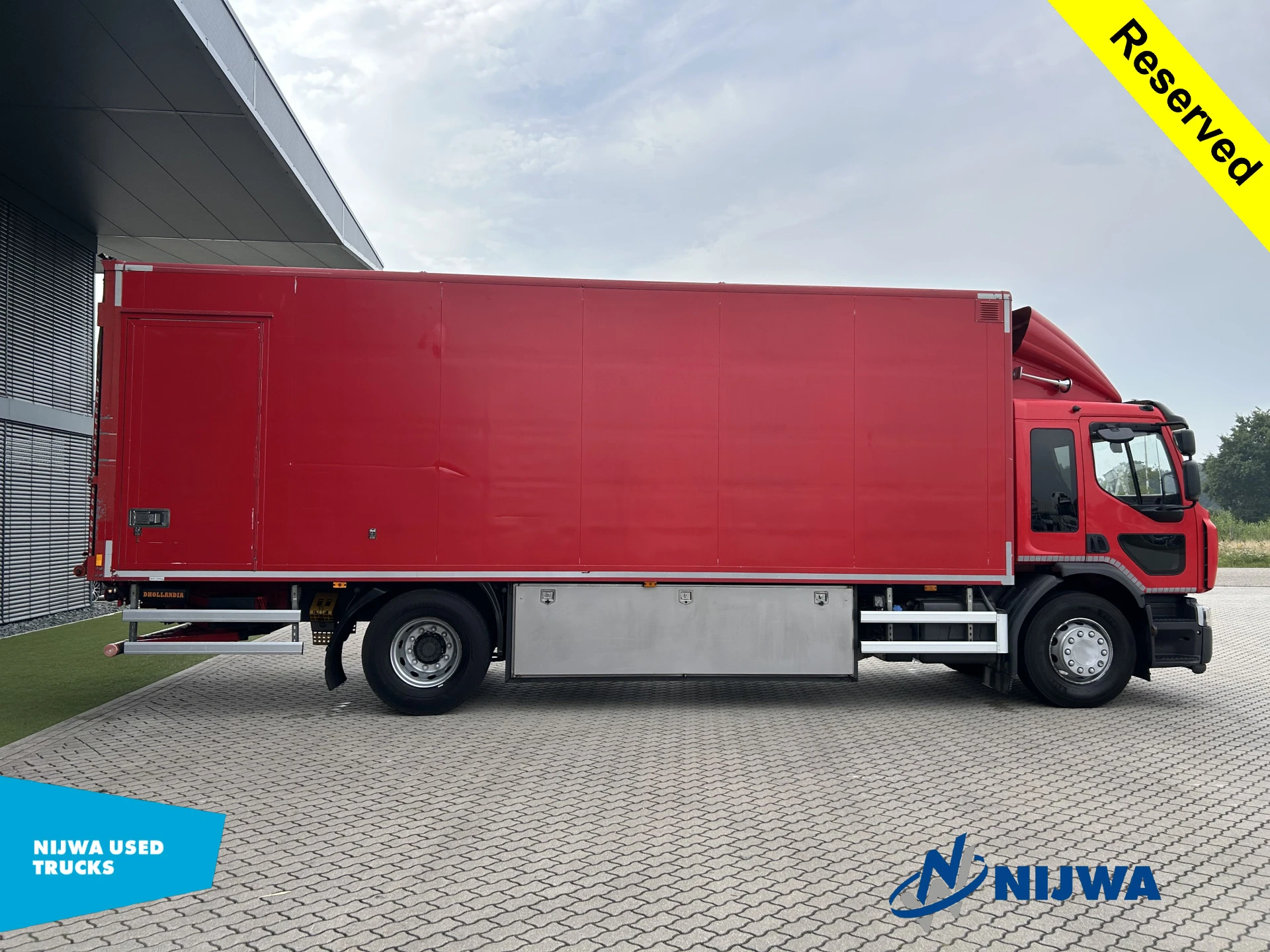 Renault D WIDE 280 4x2 Low mileage + Laadklep 3000 KG 2017 afbeelding 7