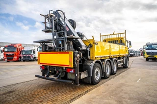 MAN TGS 2011 - 32.400 BL - HIAB 288 EP- 5 HIPRO bild 9