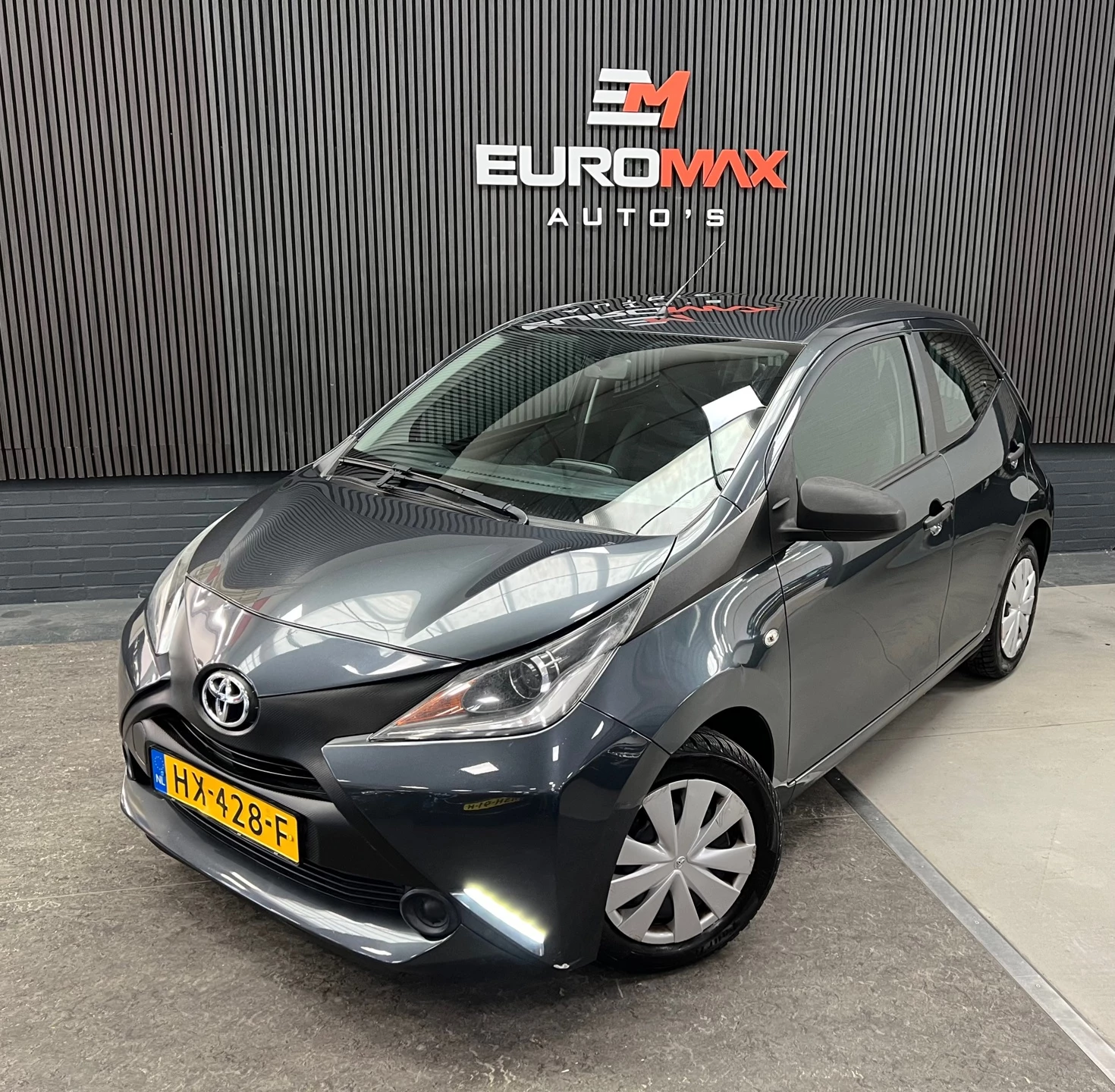 Toyota Aygo 2016 - 1.0 VVT-i x-now 2e Eigenaar - NAP - Cruise - Airco afbeelding 7