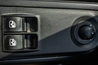 Iveco Daily 2015 - 35S13 L2H1 | 3.5T Trekgewicht | Climate | 3-Zits | Camera | Carplay | Cruise image 26