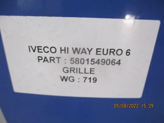 Iveco - 5801549064 GRILL HI WAY EURO 6 obrázek 2 náhled
