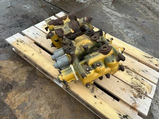 Cat N/A - 950 G II valve obrazek 4