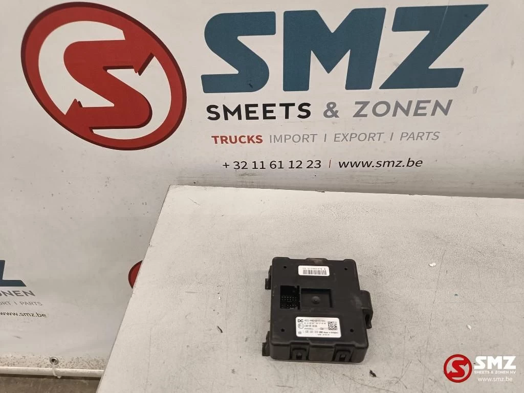 Mercedes-Benz - Occ Ecu CGW central gateway module Actros MP4 afbeelding 1