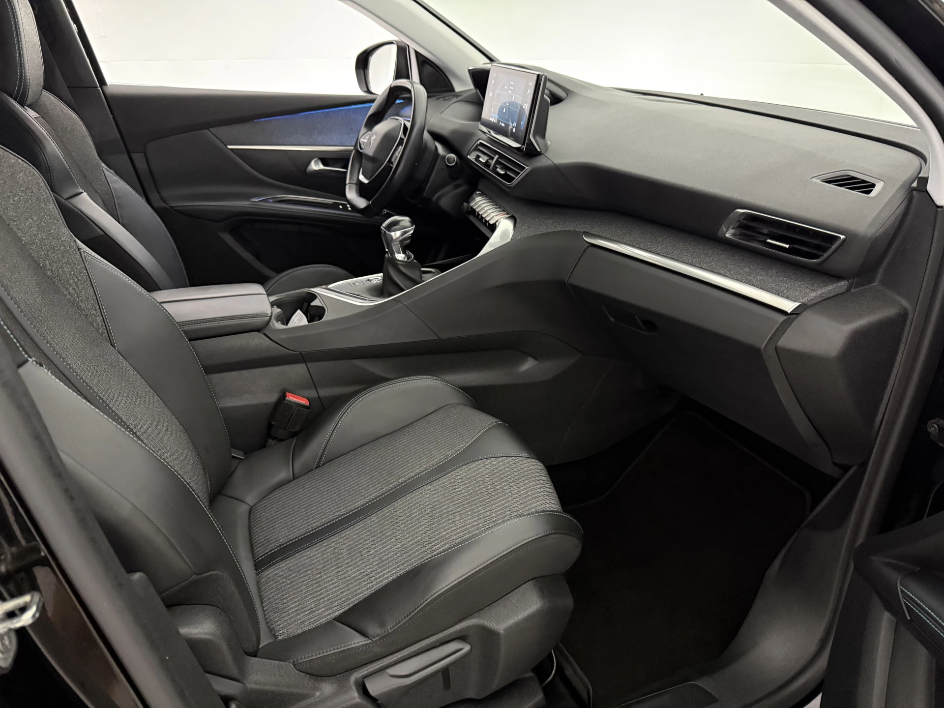 Peugeot 5008 2022 - 1.2 PureTech Allure 7p. afbeelding 38