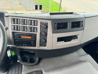 Volvo FE 250 2013 - 4X2 - EURO 6 + THERMOKING T-500R + DHOLLANDIA LIFT obrazek 19