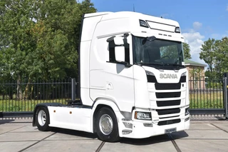 Scania S 2021 - S450 NGS 4x2 - RETARDER - 709 TKM - PARK. AIRCO - LEATHER SEATS - 2 x FUEL TANKS - LED LIGHTS - TOP CONDITION - te koop