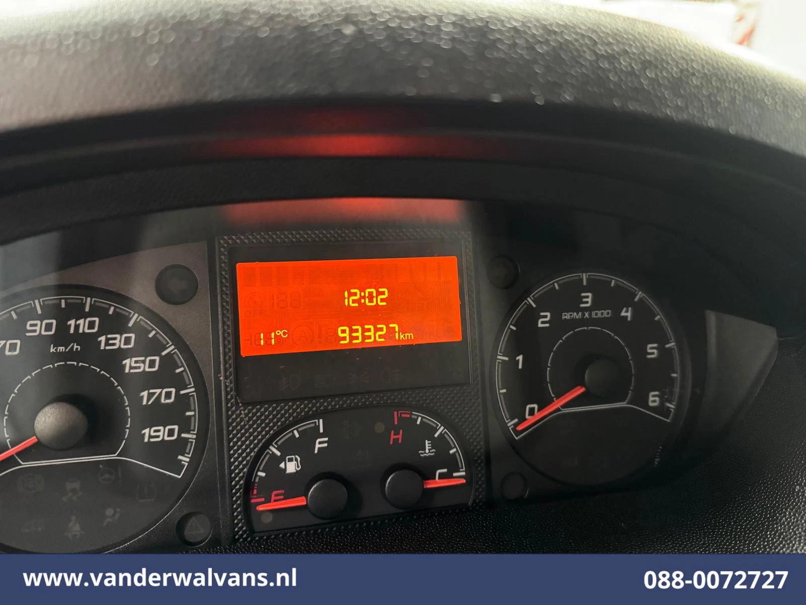 Peugeot Boxer 2022 - 2.2 BlueHDi 141pk Bakwagen 436cm Lang Laadklep Euro6 Airco | Cruisecontrol | 1055kg laadvermogen image 19