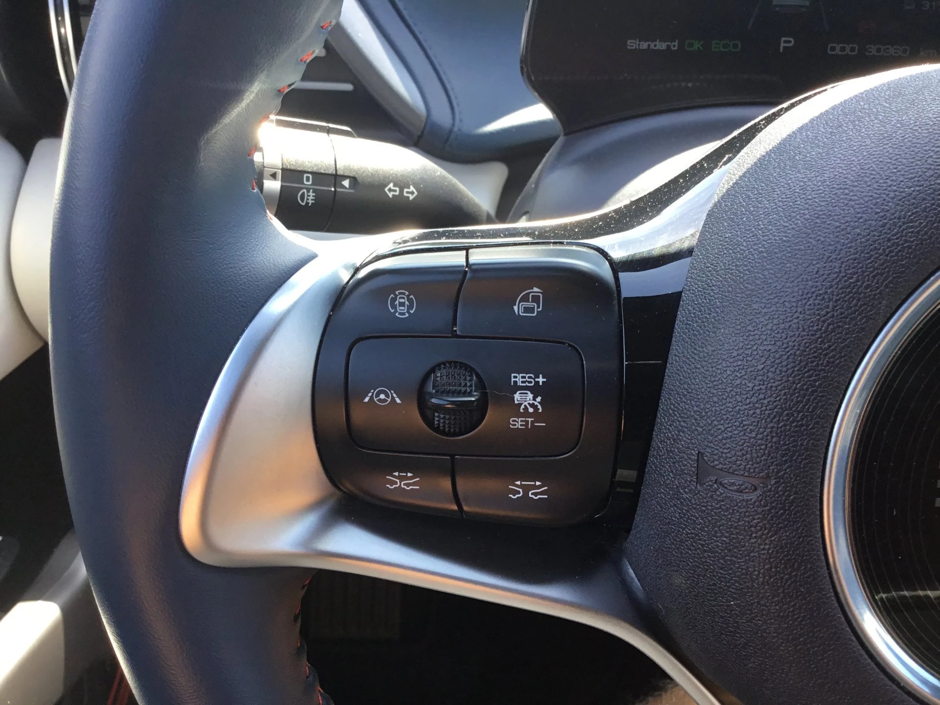 BYD ATTO 3 2022 - Design 60 kWh SOH 95% afbeelding 15