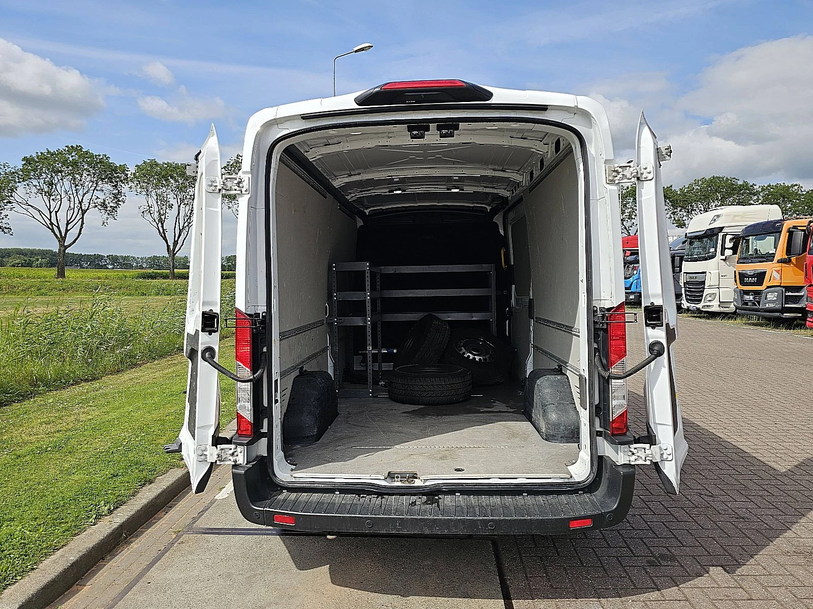 Ford Transit 2023 - 2.0 afbeelding 12