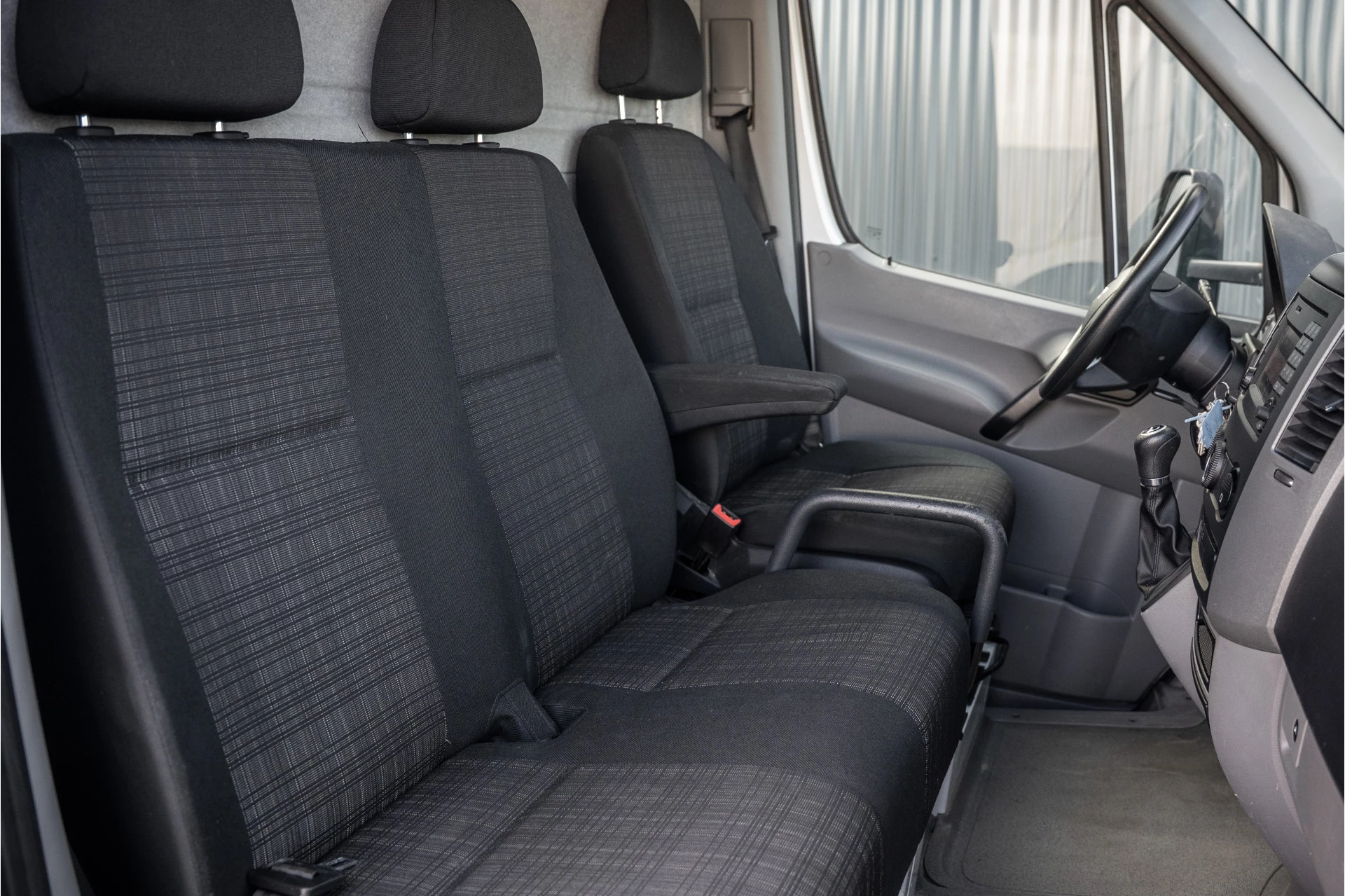 Mercedes-Benz Sprinter 2016 - 519 CDI 3.0 V6 | 190 PK | Euro 6 | Automaat | LED | Cruise | Airco | 3-Zits obrázek 13