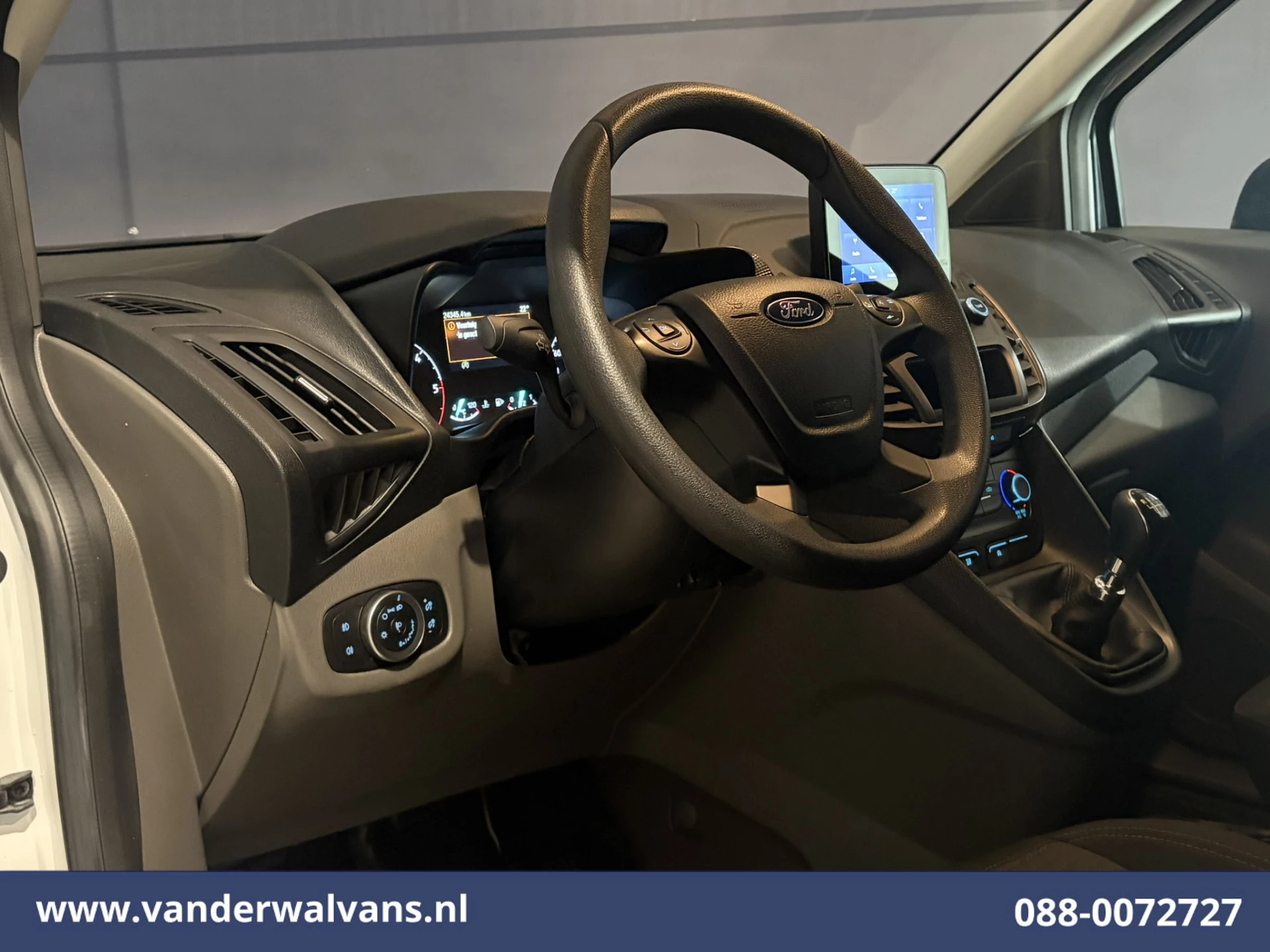 Ford Transit Connect 2023 - 1.5 EcoBlue 100pk L2H1 Euro6 Airco | Camera | Navigatie | Android Auto | Verwarmde voorruit immagine 14