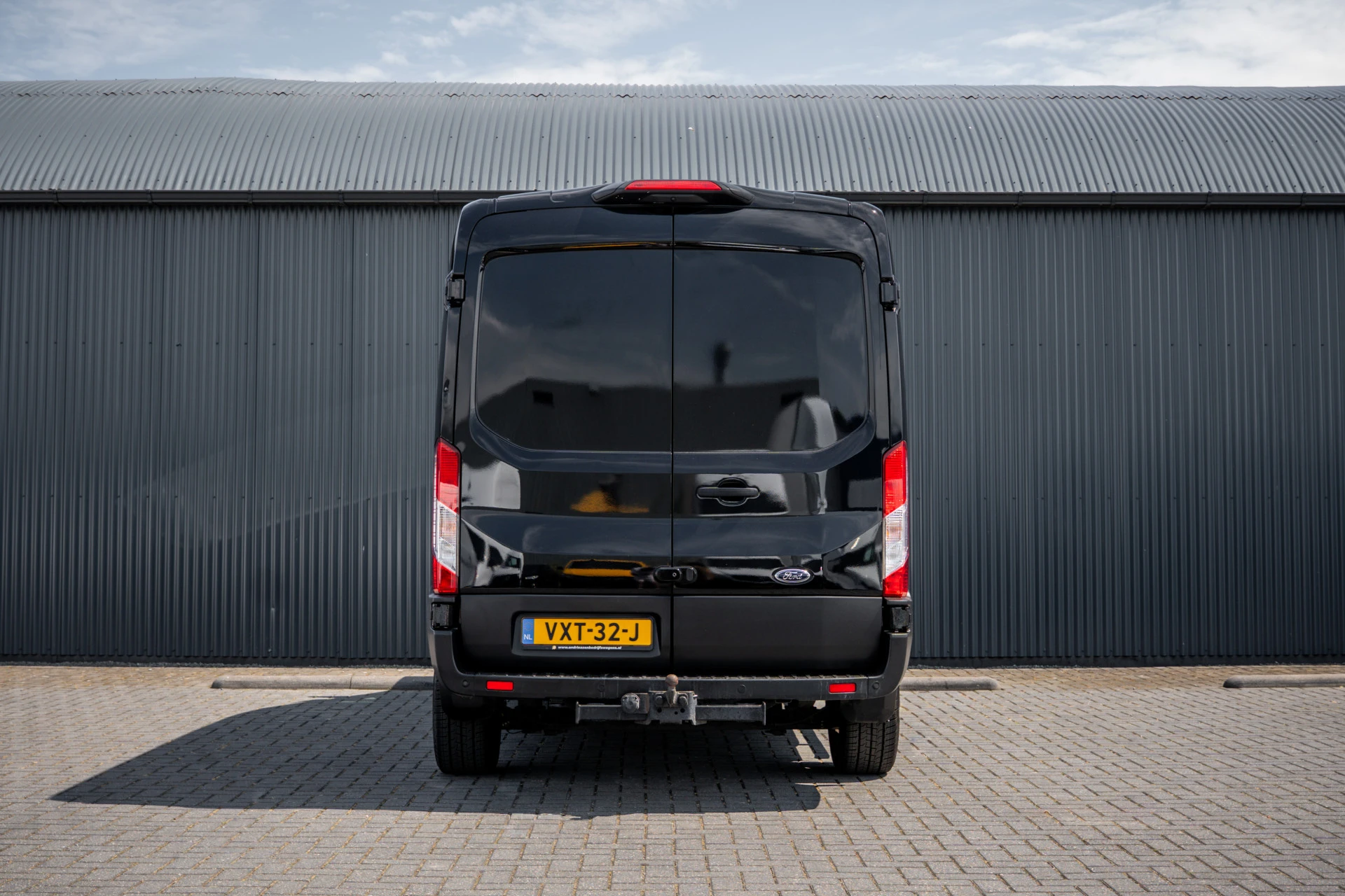 Ford Transit 2023 - 2.0 EcoBlue L3H2 | 170 PK | Automaat | Trekhaak 3.5T | 1e Eigenaar | 360° Camera | Carplay | PDC | Trekhaak afbeelding 8