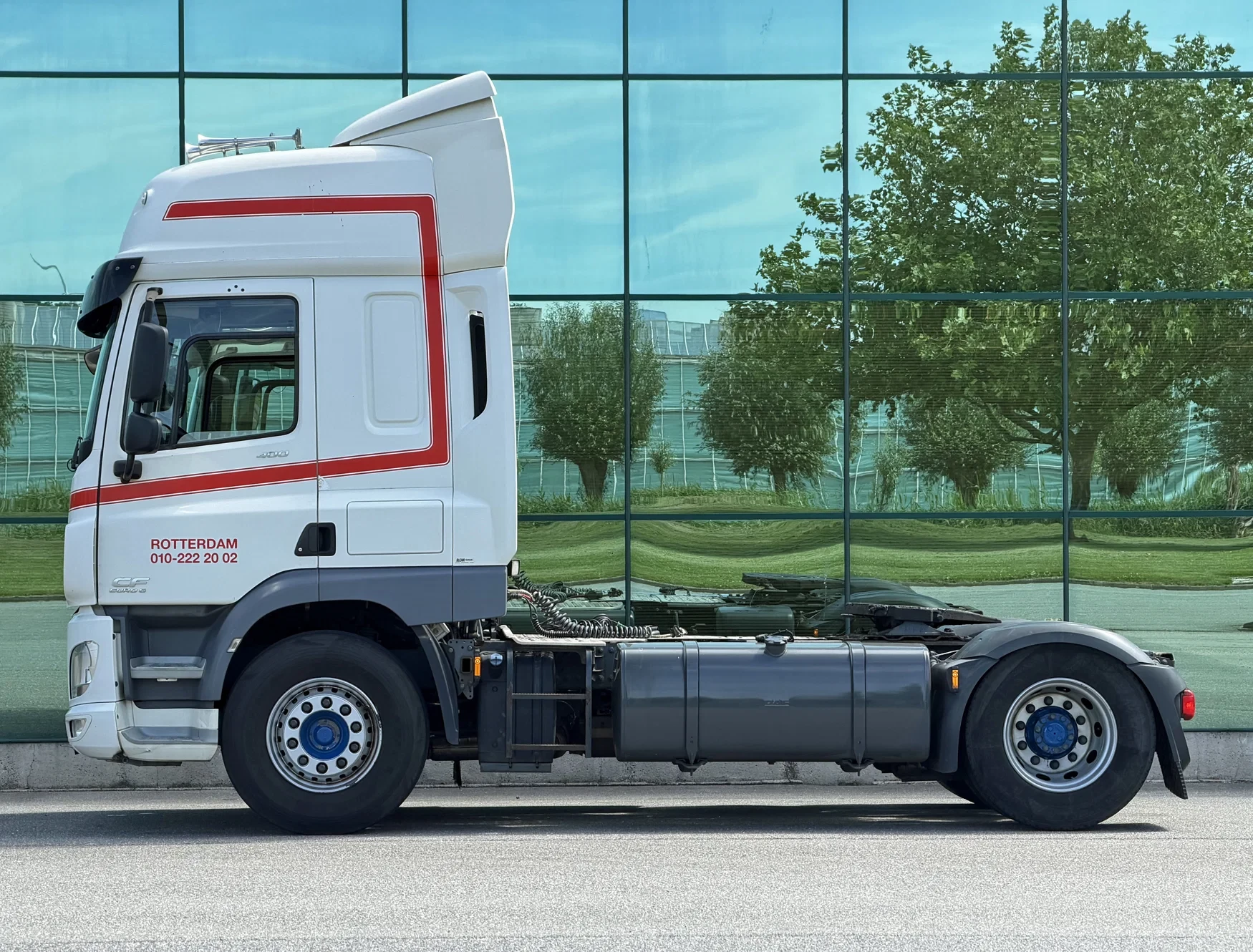 DAF 400 2015 - CF SPACE CAB TOP CONDITION NL TRUCK obrázek 2