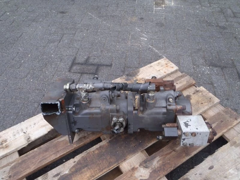 Diverse 2004 - HYDRAULISCHE POMP obrázek 2