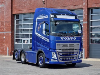 Volvo FH 2019 - 13.500 Globetrotter XL 6x2 - Custom interior - I parkcool - 3.00 WB te koop