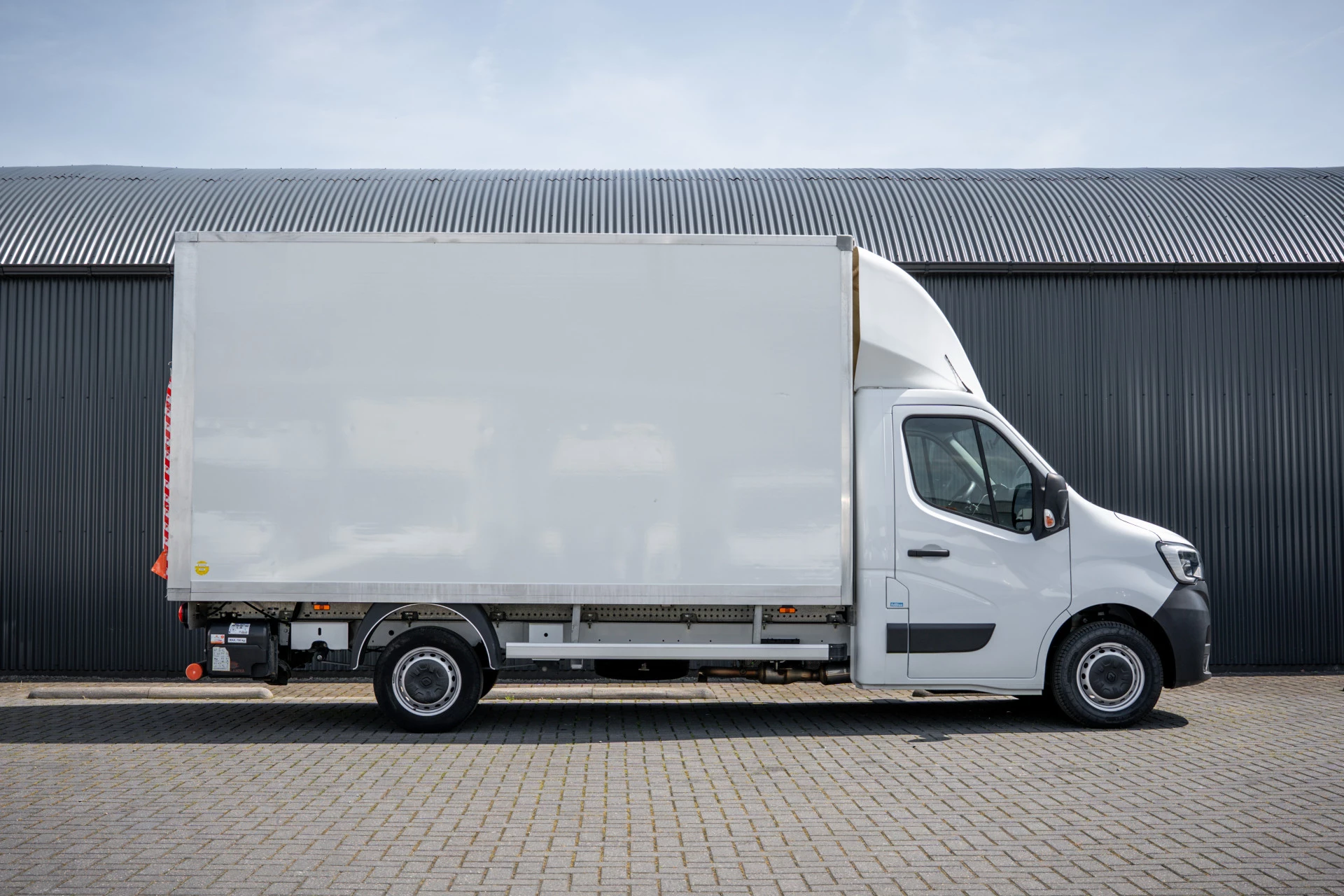 Renault Master 2023 - 2.3dCi | Bakwagen met Laadklep | LED | Carplay | Camera | Cruise obrázek 6