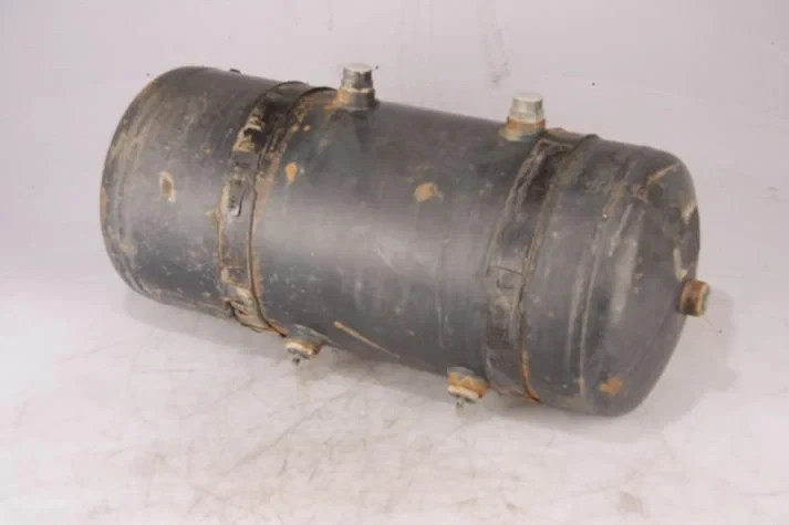 MAN - Compressed Air System Luchttank 9L + 15L afbeelding 1