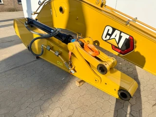 Cat 2024 - 323 BOOM + STICK (BRAND NEW / Hammer Lines) afbeelding 3 miniatuur