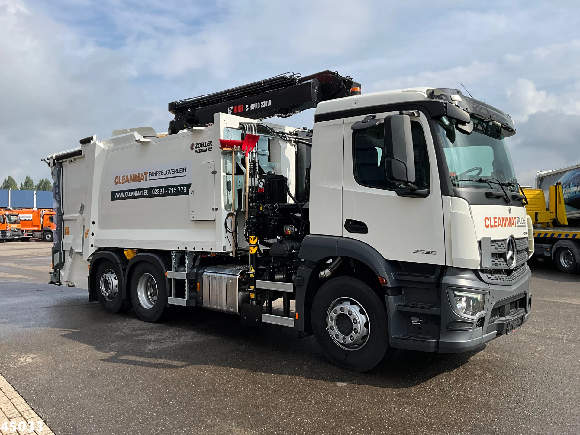 Mercedes-Benz Actros 2025 - 2536 Hiab 23 Tonmeter laadkraan image 6