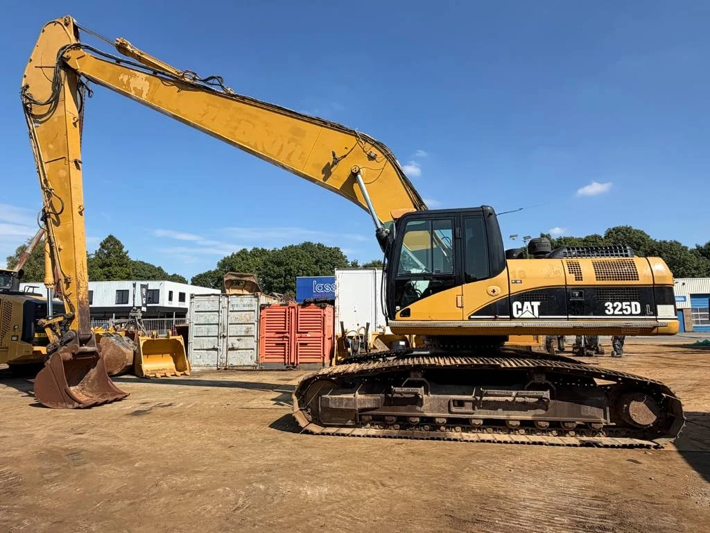 Cat 2006 - 325 D L LONG REACH 18M afbeelding 1